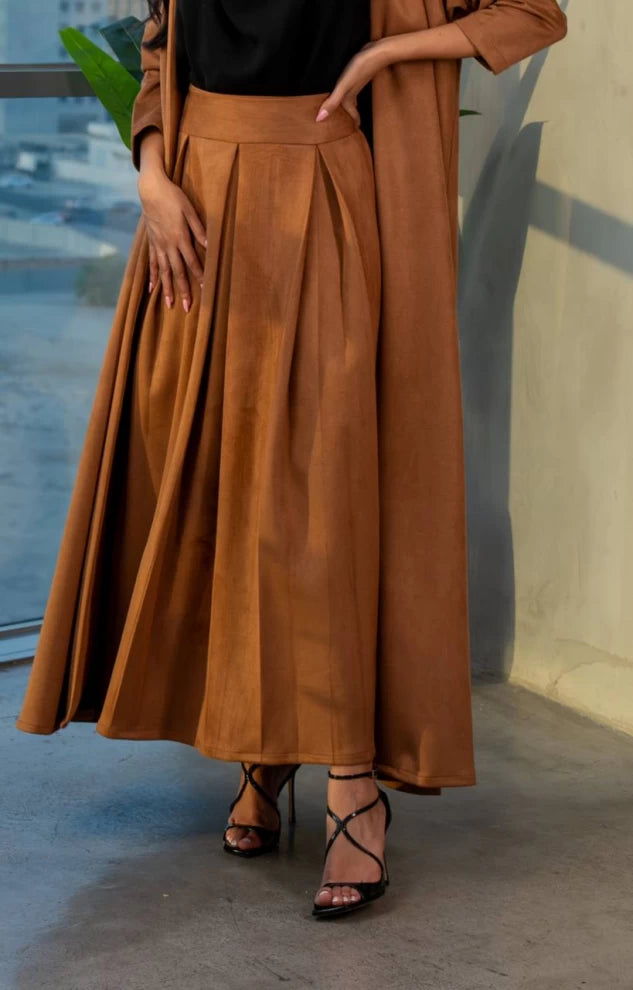 تنورة من جلد الغزال بلون الجمل IB1064