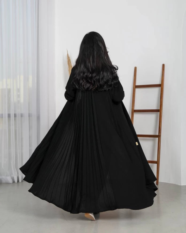 عباية كريب مطوية باللون الأسود C:IB150