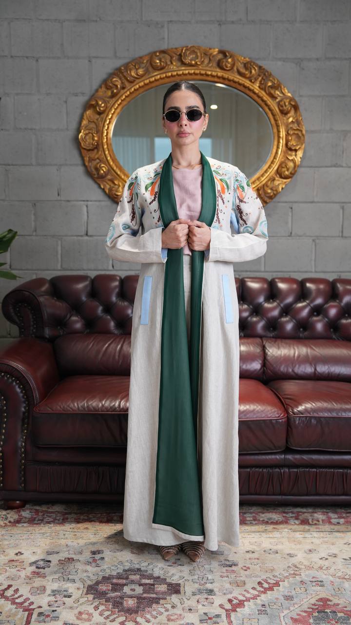 Linen abaya in light beige with embroidery. C:397
