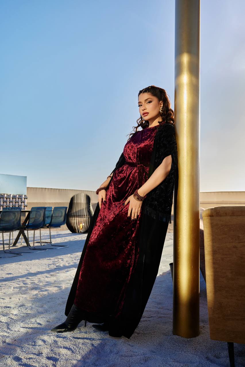 Bisht and dress set, velvet with hand-beading. C:378 Black