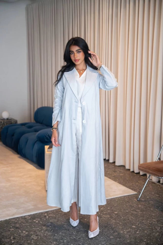 عباية بليزر زرقاء سماوية مطرزة، مصنوعة من الكتان الطبيعي. C:IB331 أزرق 