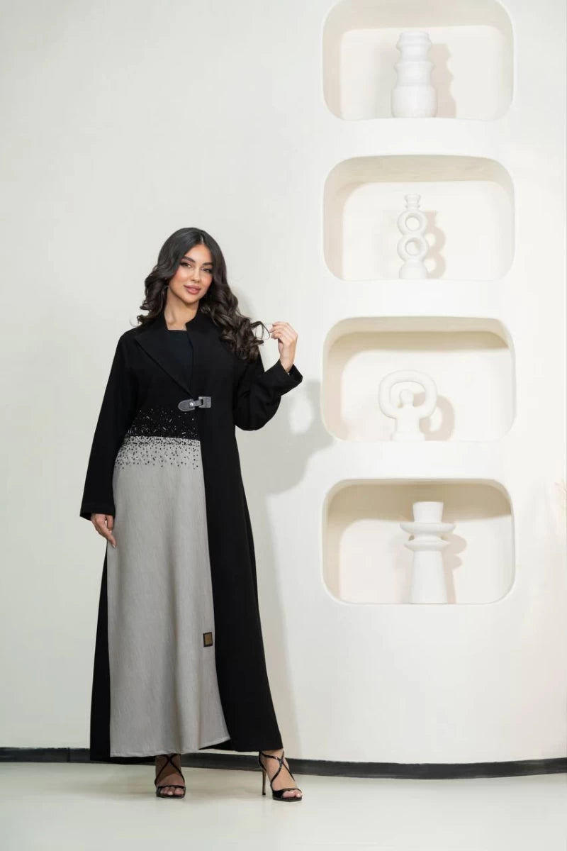 عباية كريب سوداء مع تطريز يدوي C:IB314 