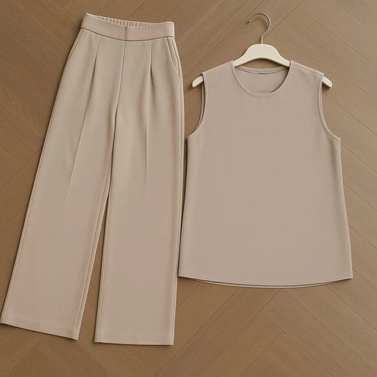 طقم بلوزة وبنطلون من الكريب باللون البيج C:IB1093 
