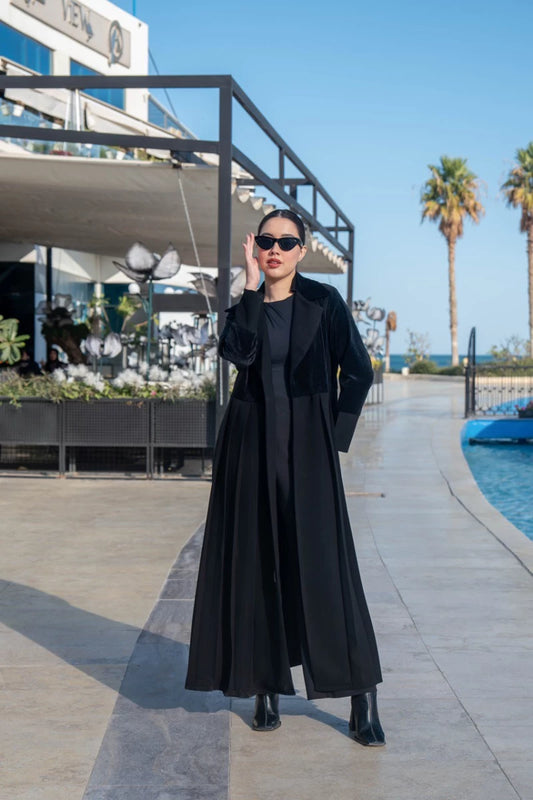 عباية من الكريب المخملي الأسود مع القطن IB269 