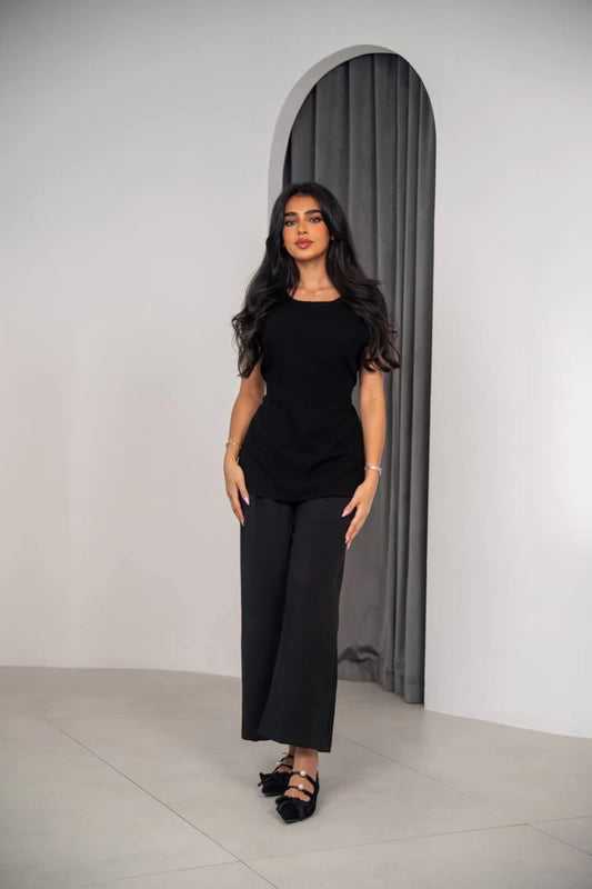 طقم عملي مكون من بلوزة وبنطلون من قماش الكريب الأسود C:IB1083 