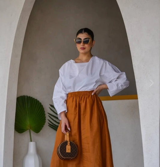 تنورة من الكتان وبلوزة من القطن IB1022 