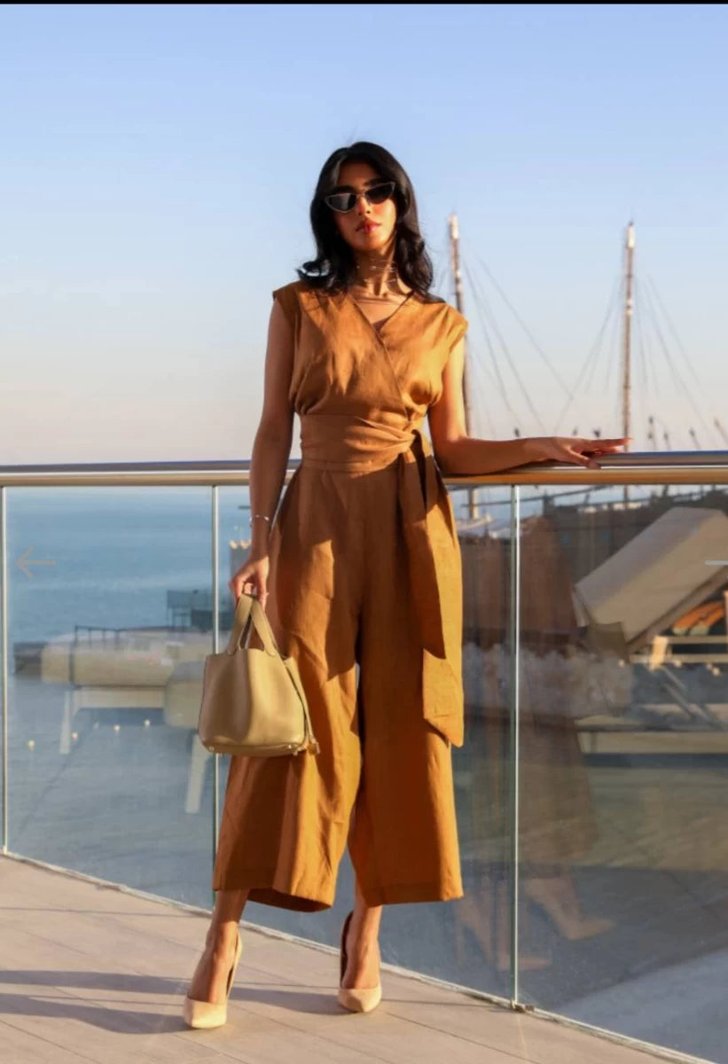 جمبسوت من الكتان بلون الجمل C:IB1076 