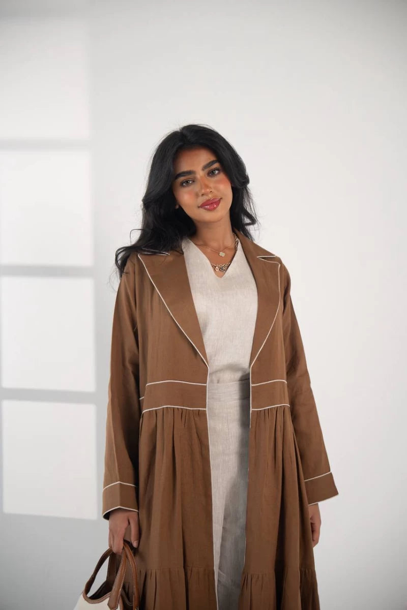 عباية بليزر من الكتان باللون البني C:IB333 