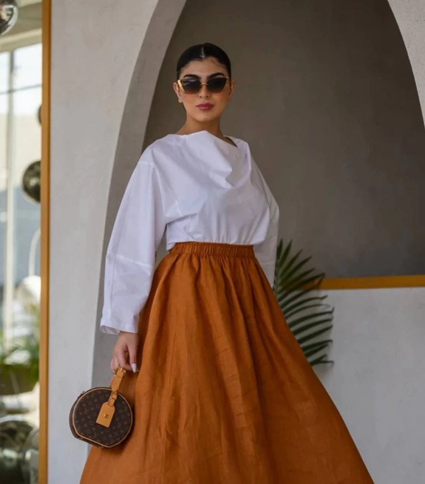 Linen skirt and cotton blouse IB1022