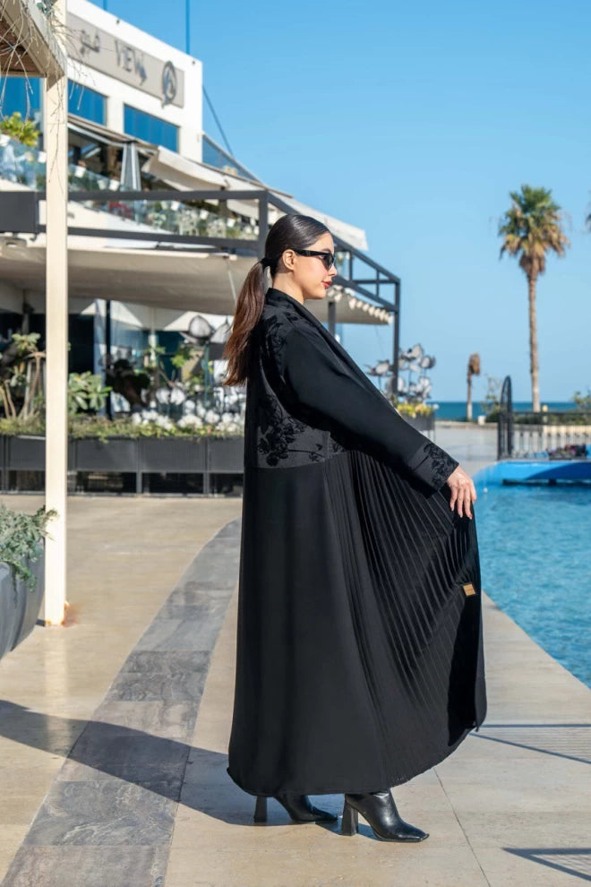 Crepe and pleated abaya with printed cotton velvet IB267