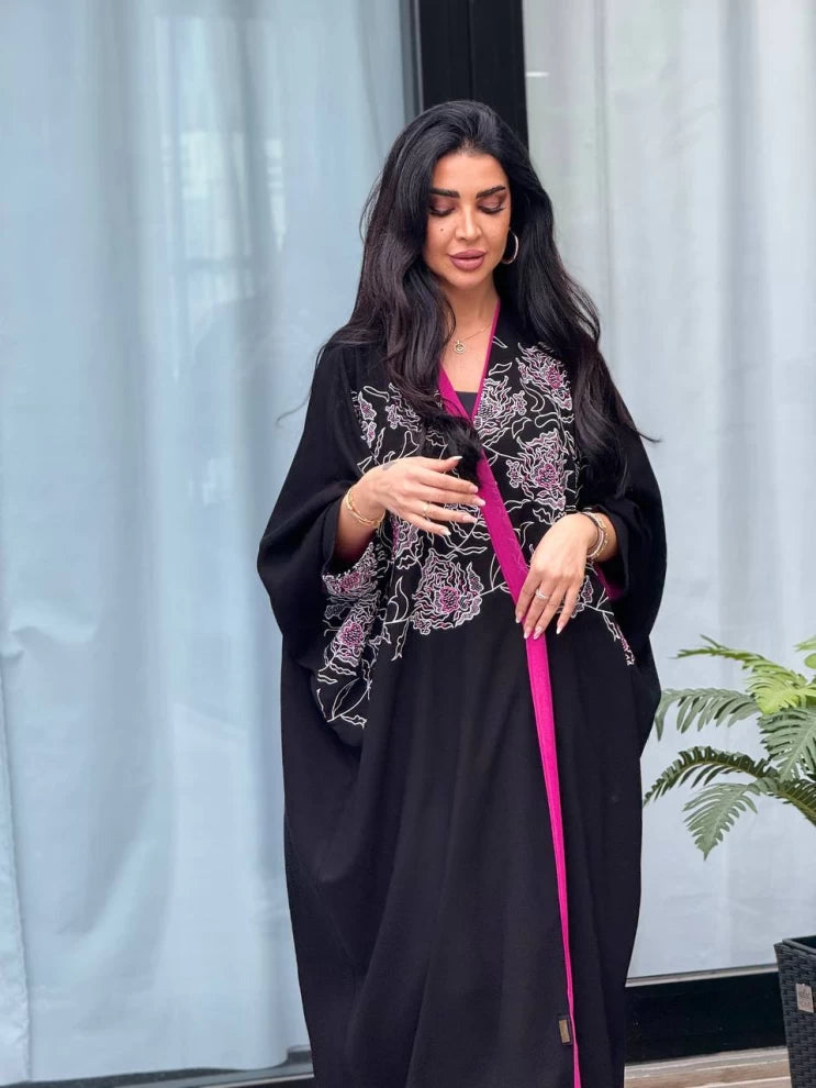 عبايه كريب بشك و نطريز IB141