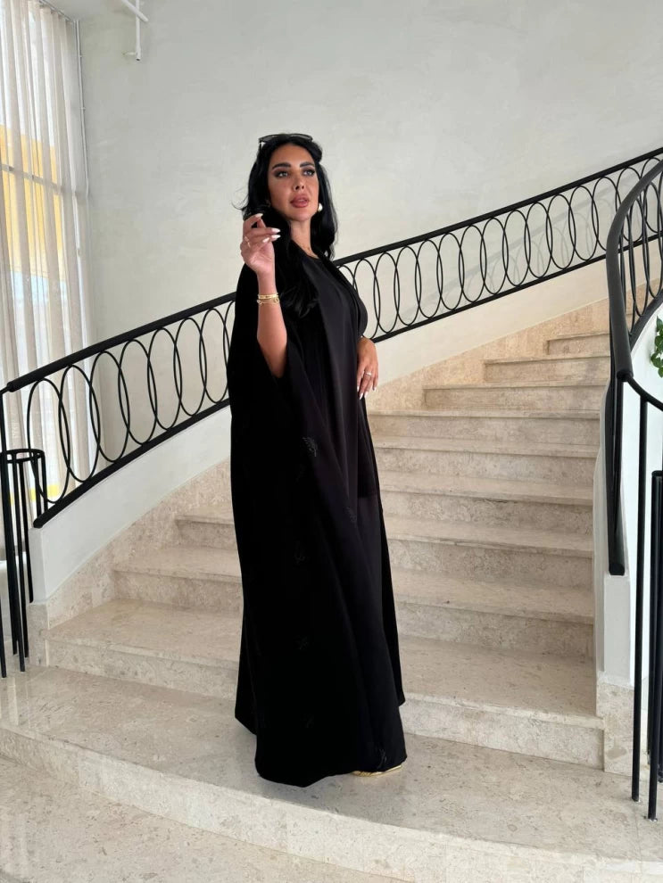 عبايه كريب مع شيفون مطرز IB171 Black
