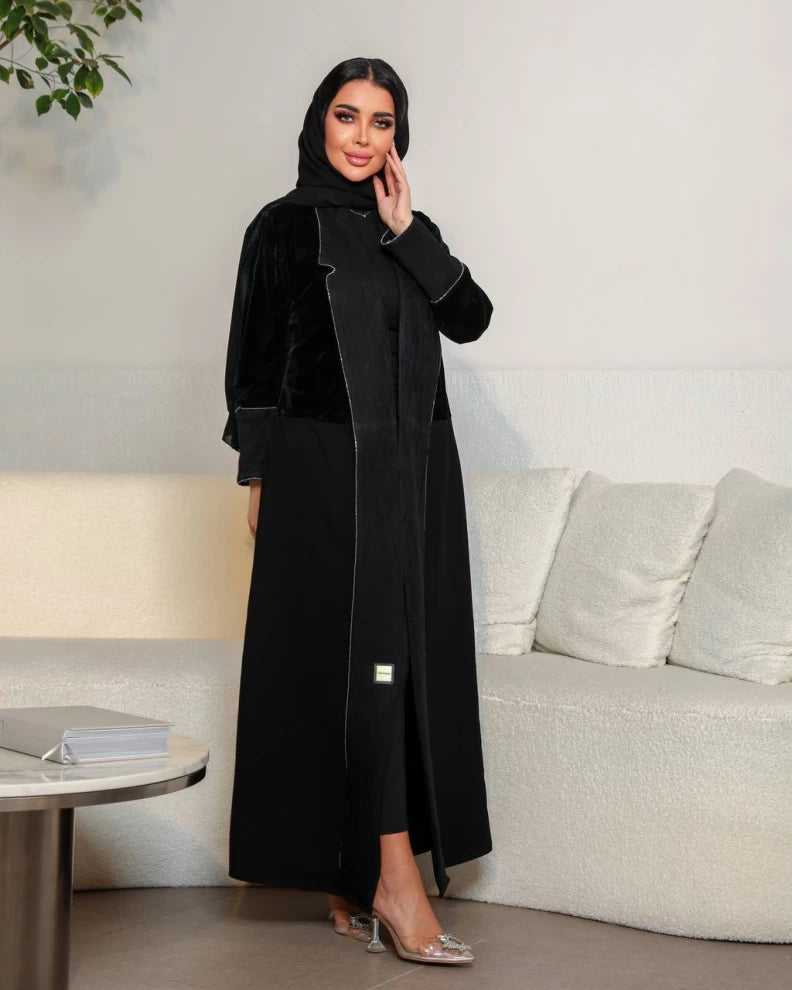 عباية كريب مخملية سوداء IB168 أسود 