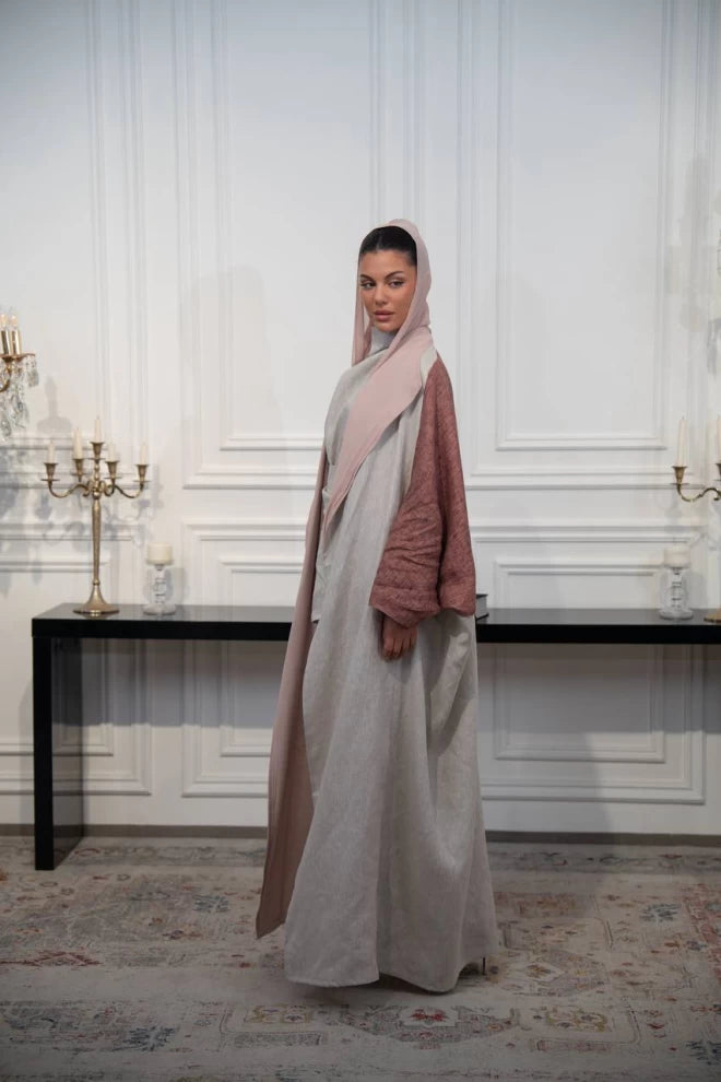 عباية كتان مقاس حر باللون البيج والبني C:IB326 (مقاس حر)