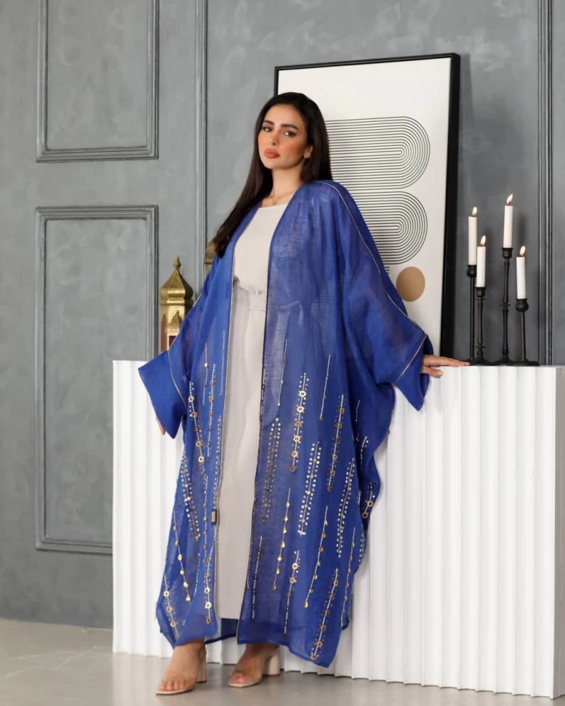 عباية كتان زرقاء مع تطريز يدوي IB137 أزرق (مقاس واحد) 