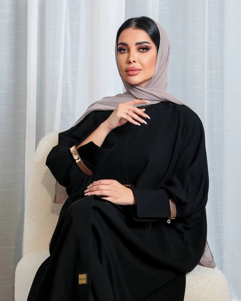عباية كريب سوداء IB162 أسود (مقاس واحد) 