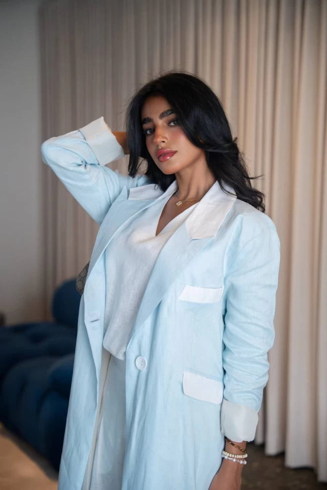 سترة زرقاء سماوية مصنوعة من الكتان الطبيعي C:IB330 