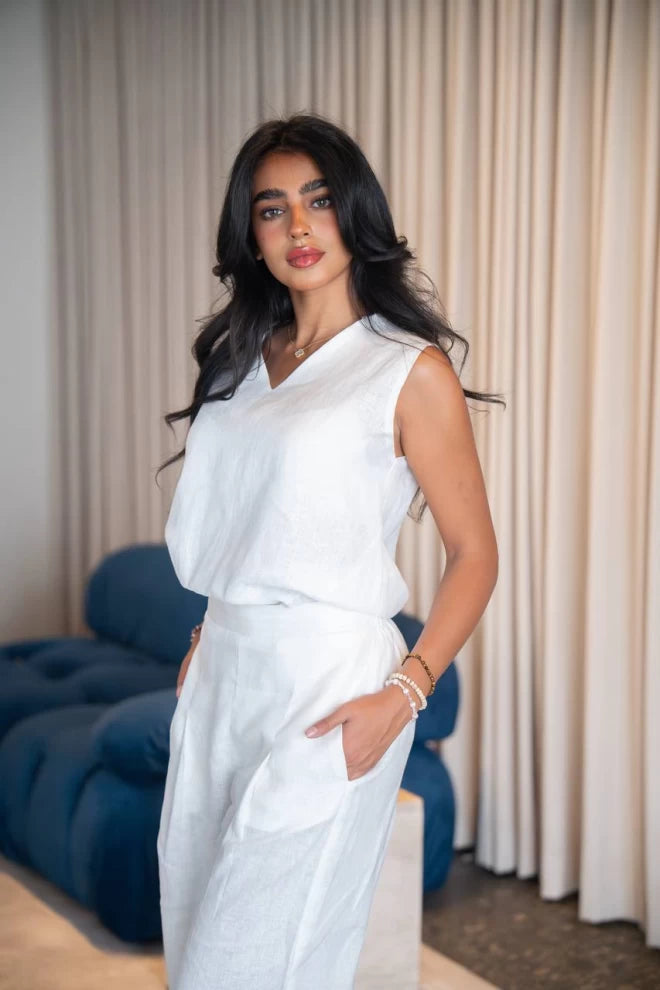 طقم بلوزة وبنطلون باللون الأبيض، مصنوع من الكتان الطبيعي C:IB1095 أبيض 