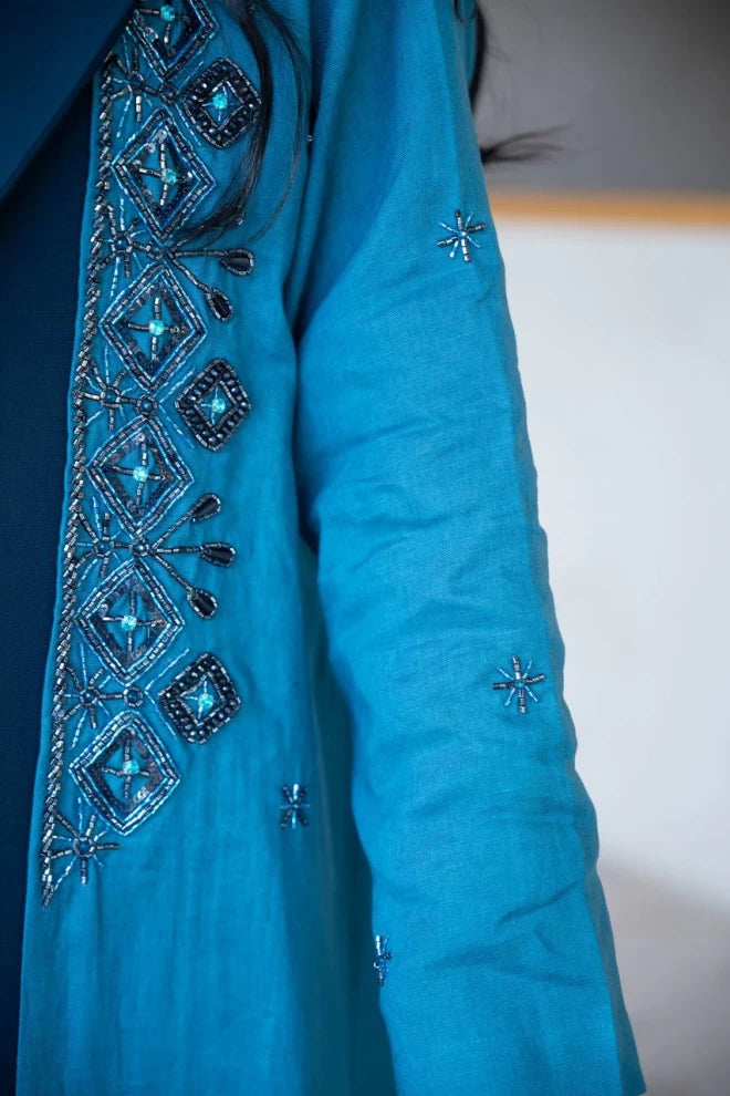 Blue blazer abaya made of linen with crepe on the front C:IB323 Blue