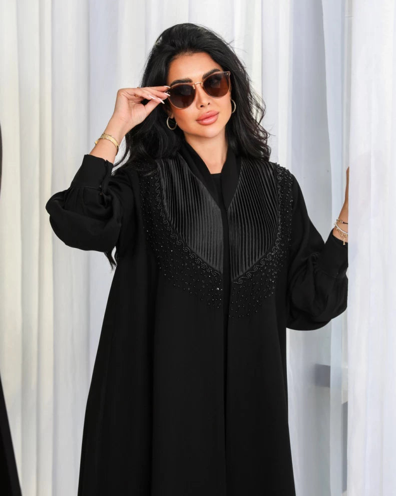 عبايه كريب اسود بشك يدوي IB127 Black
