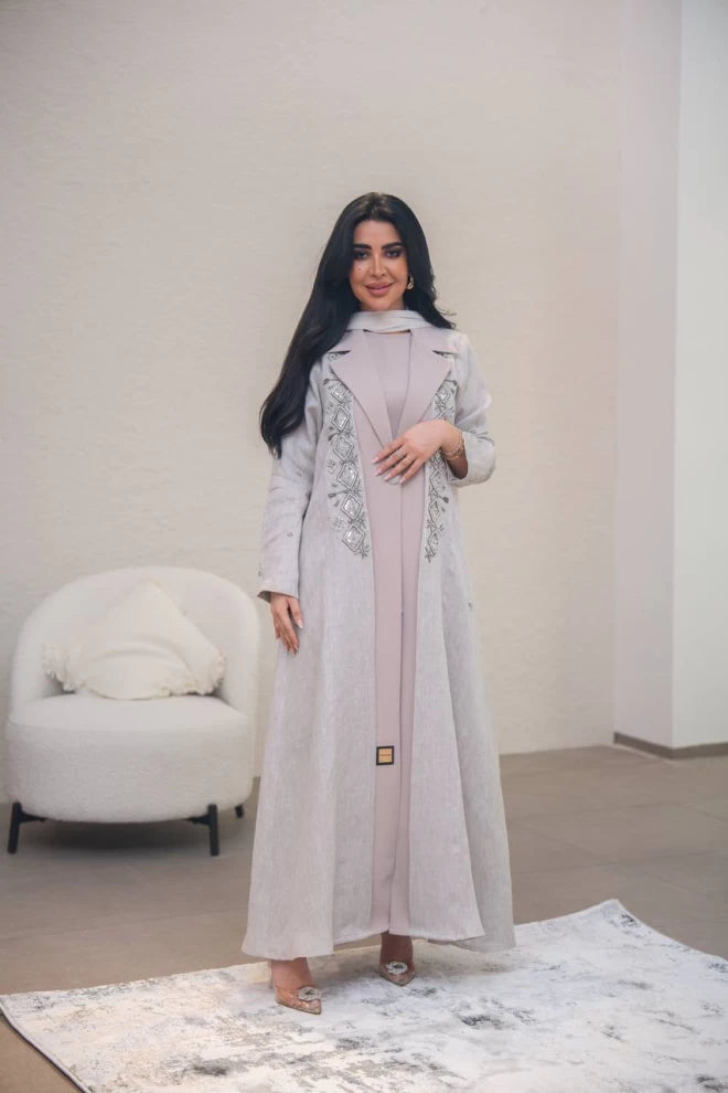 عباية من الكتان والكريب باللون البيج مع تطريز يدوي C:IB323 بيج 
