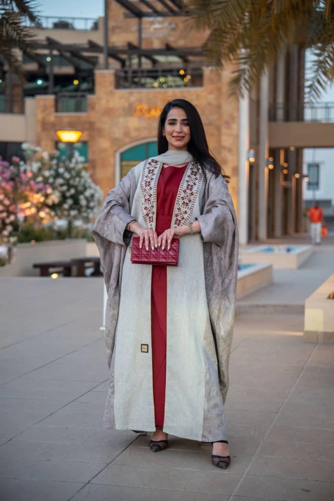 Abaya made of crepe jacquard and linen with embroidery C:IB313 (Free size)