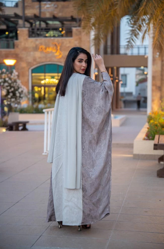 Abaya made of crepe jacquard and linen with embroidery C:IB313 (Free size)