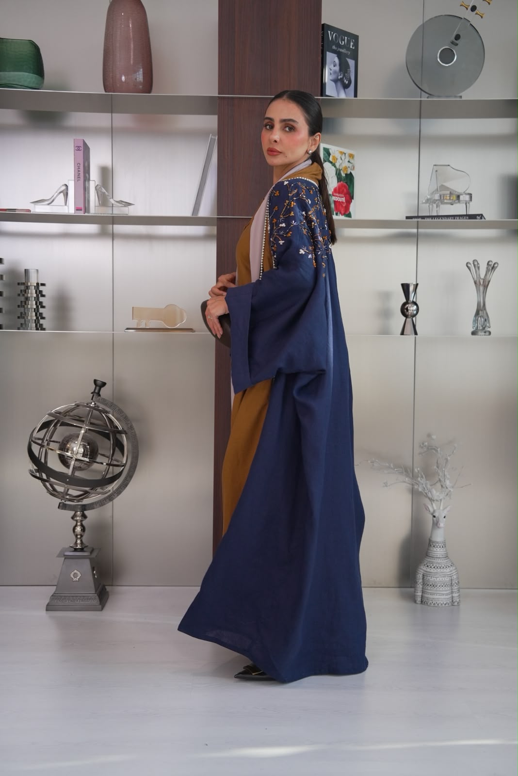 navy blue linen bisht abaya.C:437