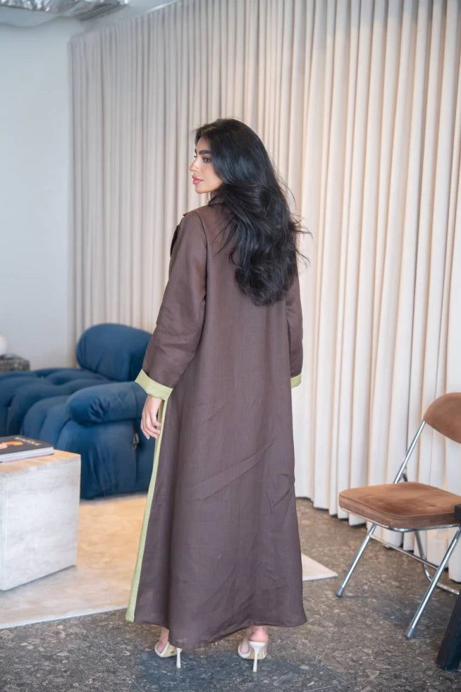 عباية بليزر باللون البني والفستقي من الكتان مع تطريز يدوي C:IB332 