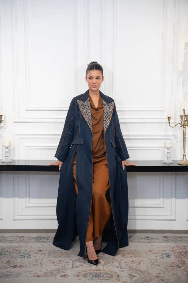 عباية بليزر كتان كحلي مع تطريز C:IB329 كحلي 