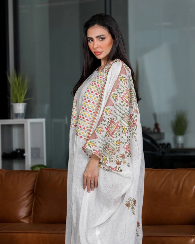 White Linen Bisht Abaya with embroidery C:IB139 Wihte (Free size)