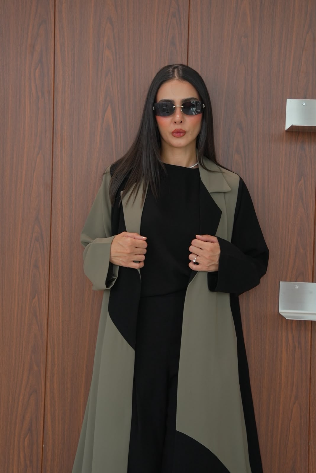 crepe abaya in black and olive.C:430