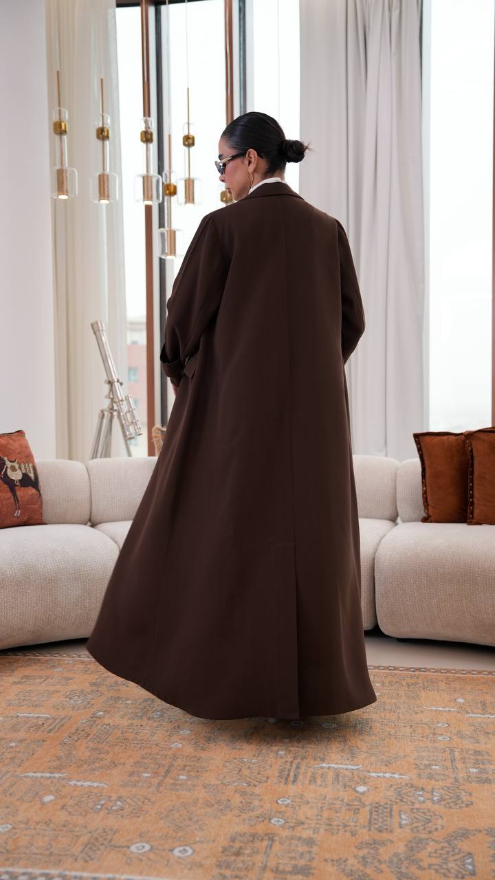 عباية بليزر كريب باللون البني .C:400 