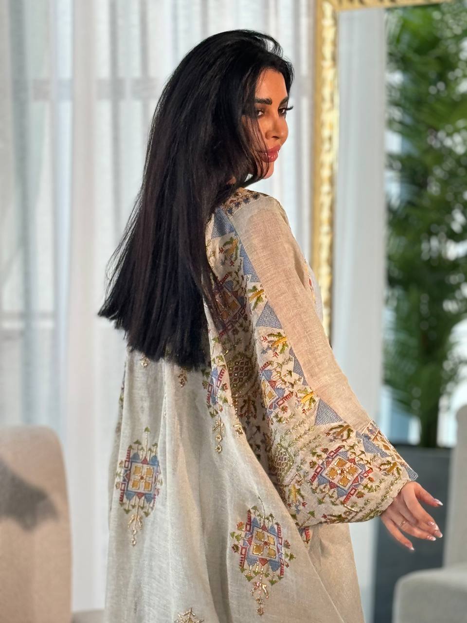 Beige linen bisht with embroidery and beading IB139 Beage