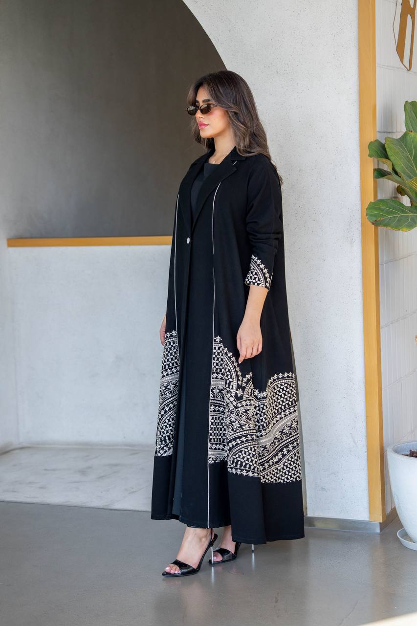 Black crepe abaya with white embroidery. C:384