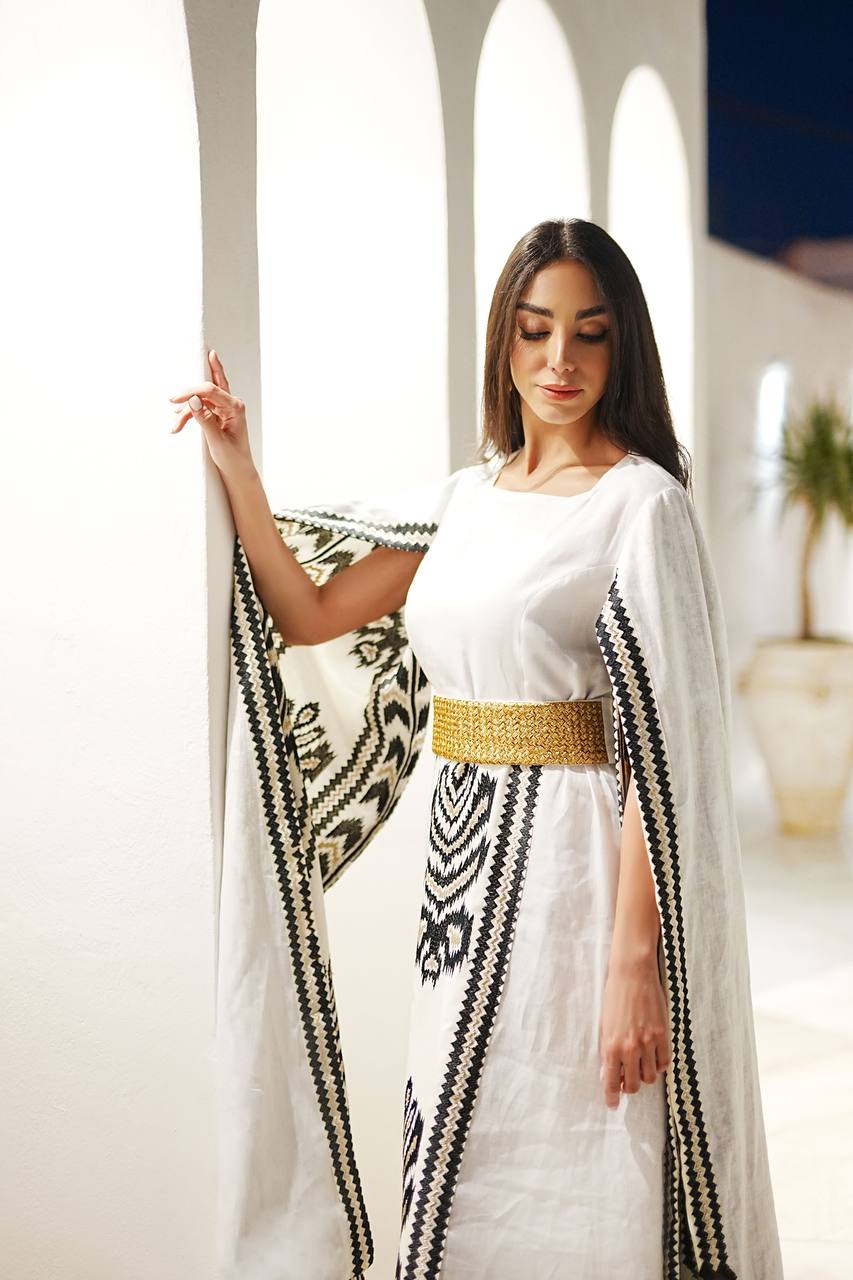 دراعة لينن باللون الابيض مع تطريز  C:IB295 White