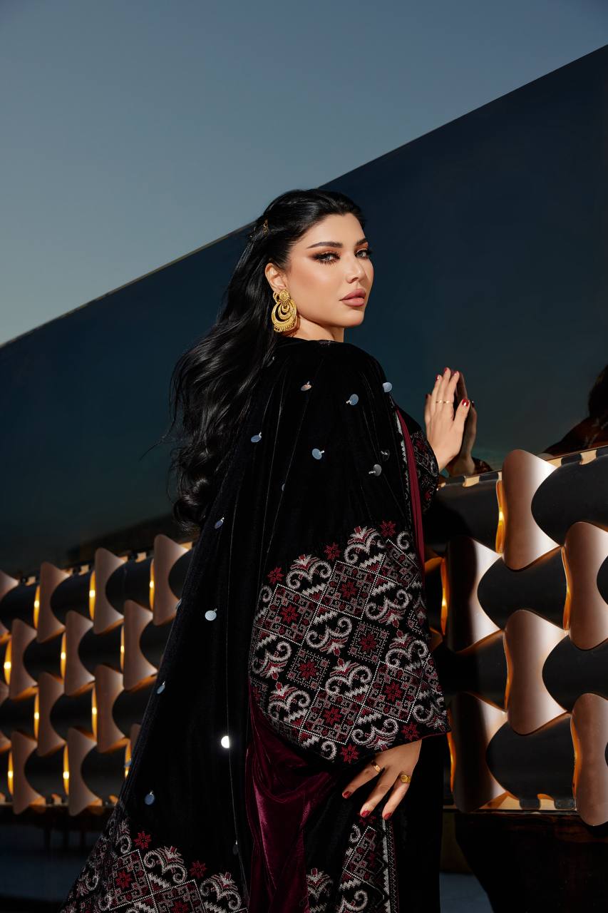 A set of bisht and dress, velvet with hand-beaded embroidery. C:374