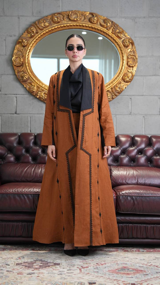 Camel-colored linen abaya with embroidery. C:388