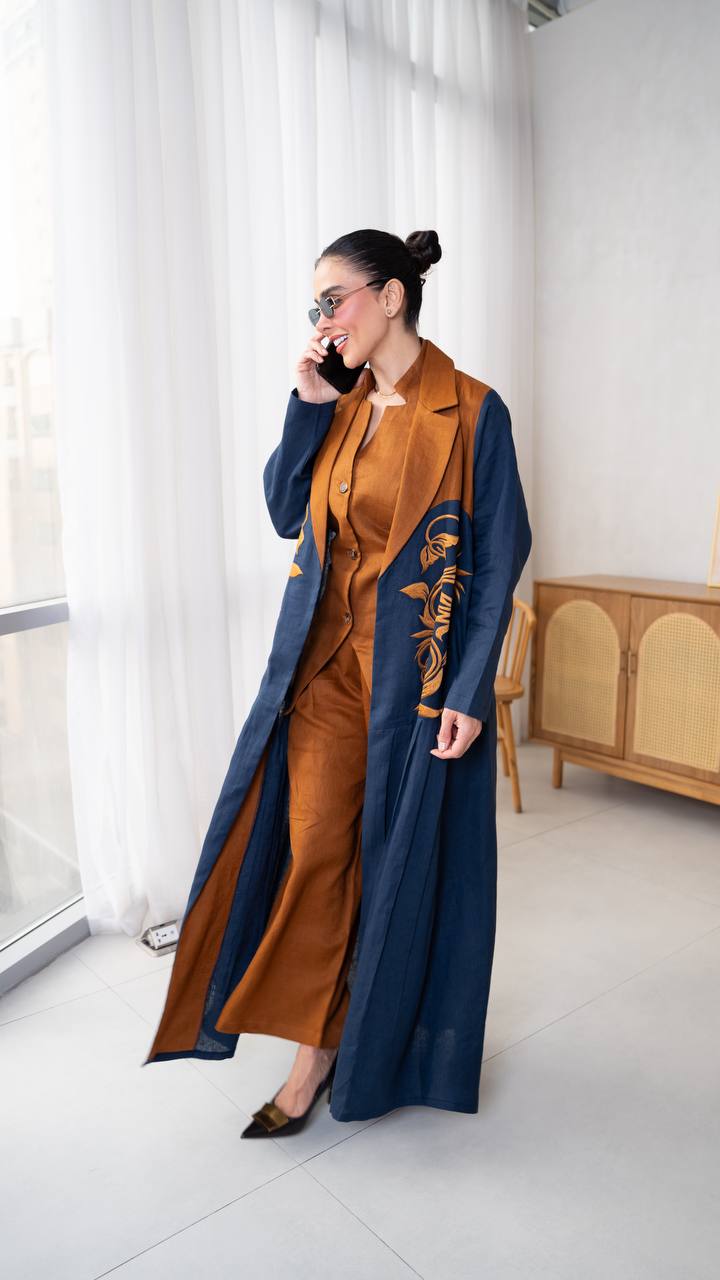 Linen abaya in navy blue with embroidery. C:405