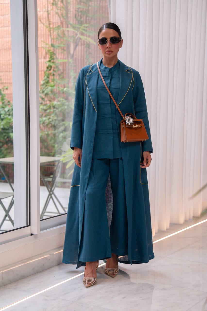 Turquoise linen abaya. C:424