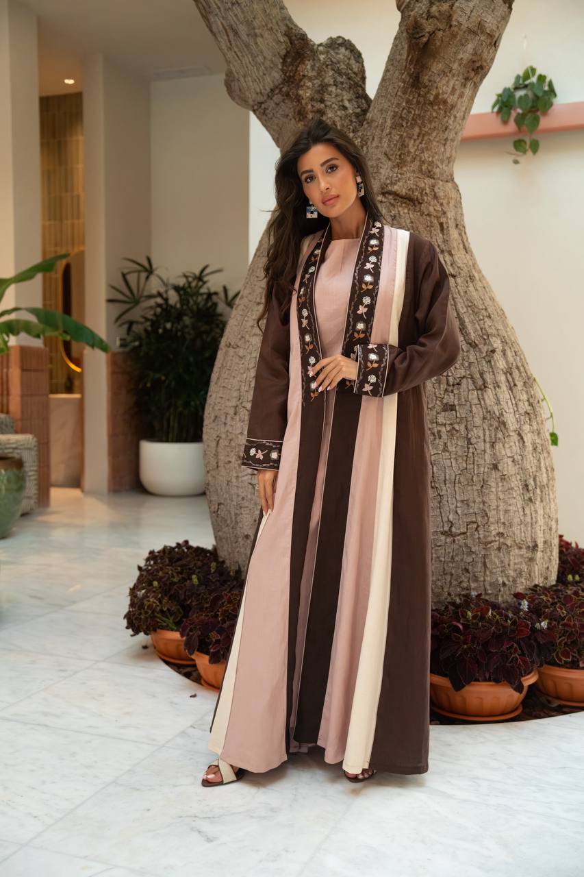 Linen abaya in brown with embroidery. C:415