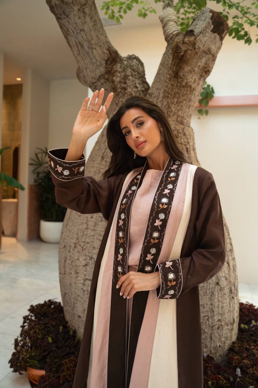 Linen abaya in brown with embroidery. C:415