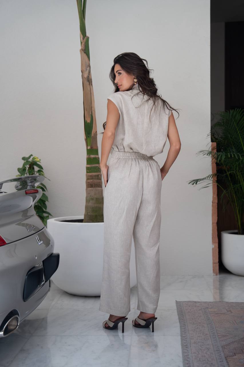 Beige linen blouse and pants set.C:1110