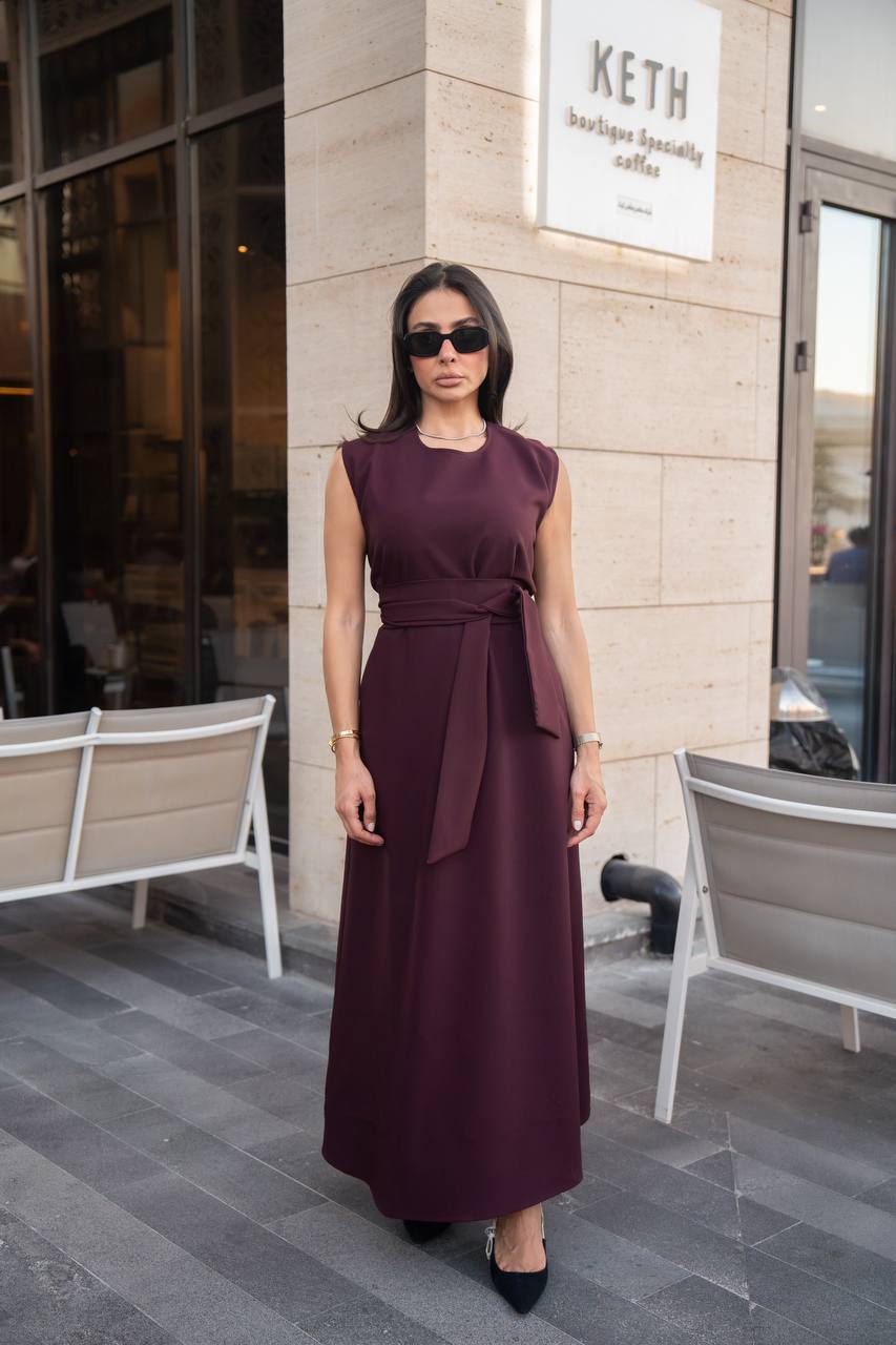 burgundy crepe dress.C:IB1096