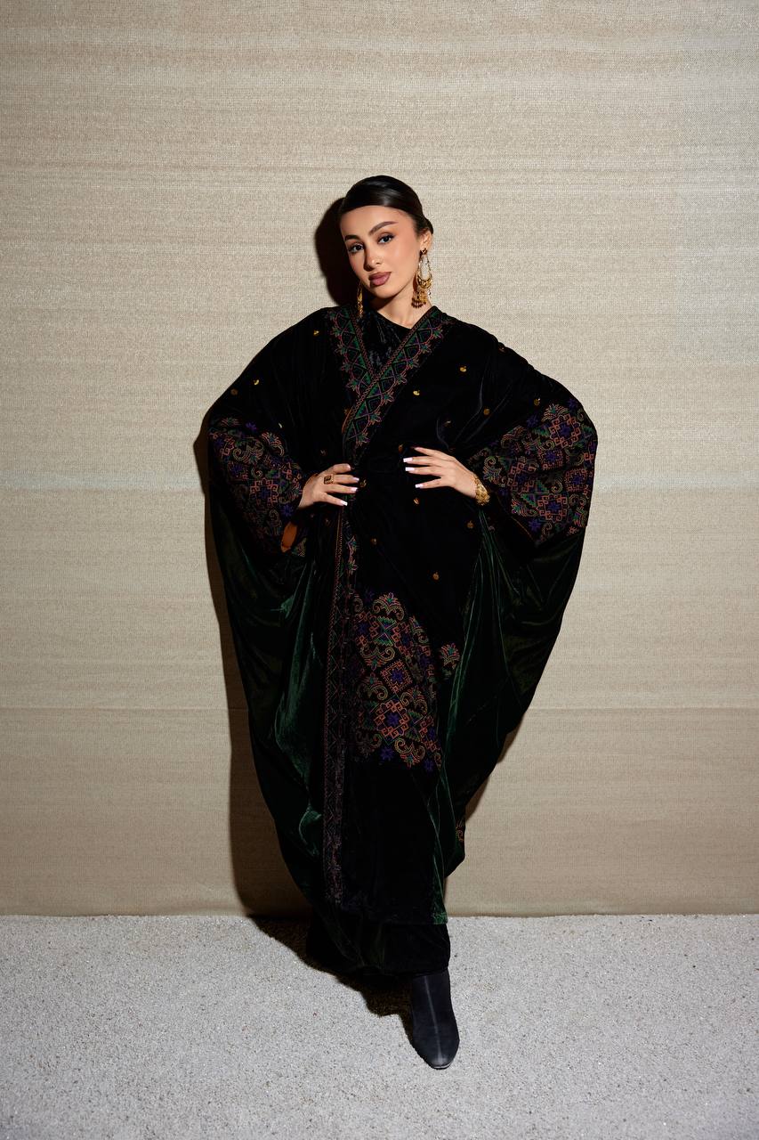 A black velvet bisht with a dress, with hand embroidery. C:375