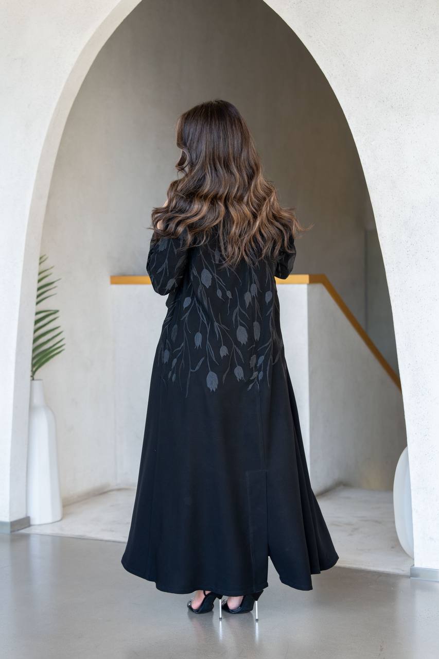 Black blazer abaya with embroidery. C:385