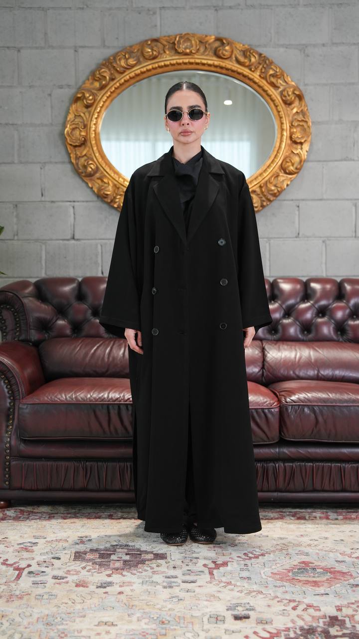 Black crepe abaya, free size. C:398
