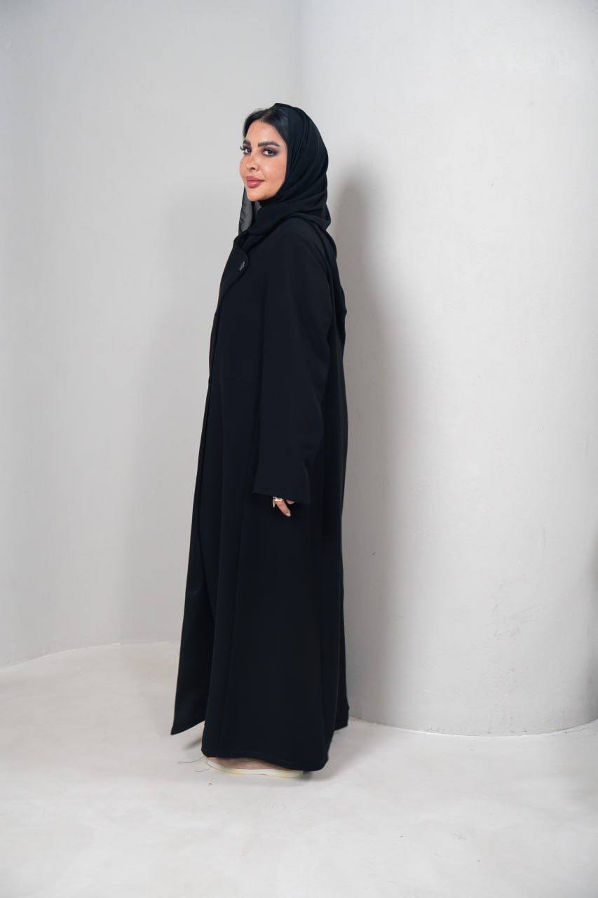 عباية بخام كريب ، باللون الاسود  C:IB343