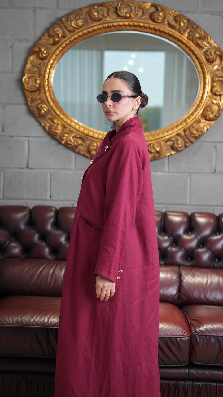 Burgundy linen trench coat. C:393