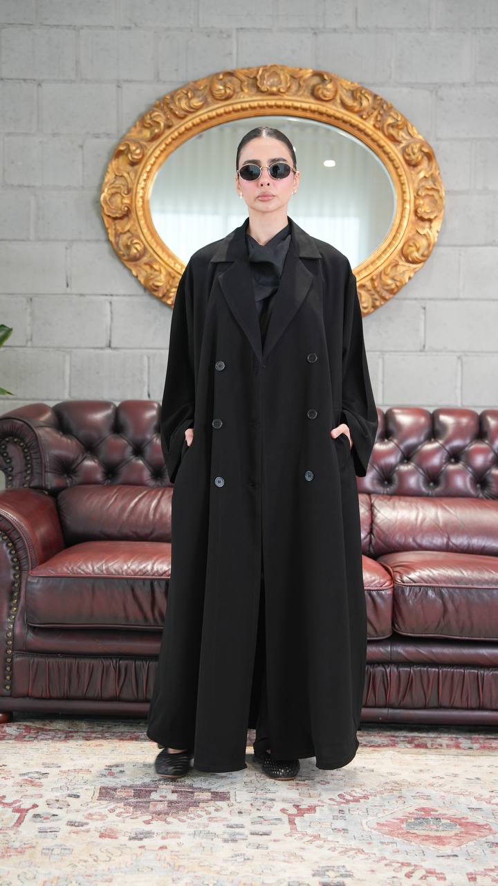 Black crepe abaya, free size. C:398